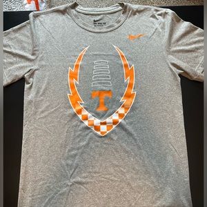 Nike Mens Small TN Football Shirt